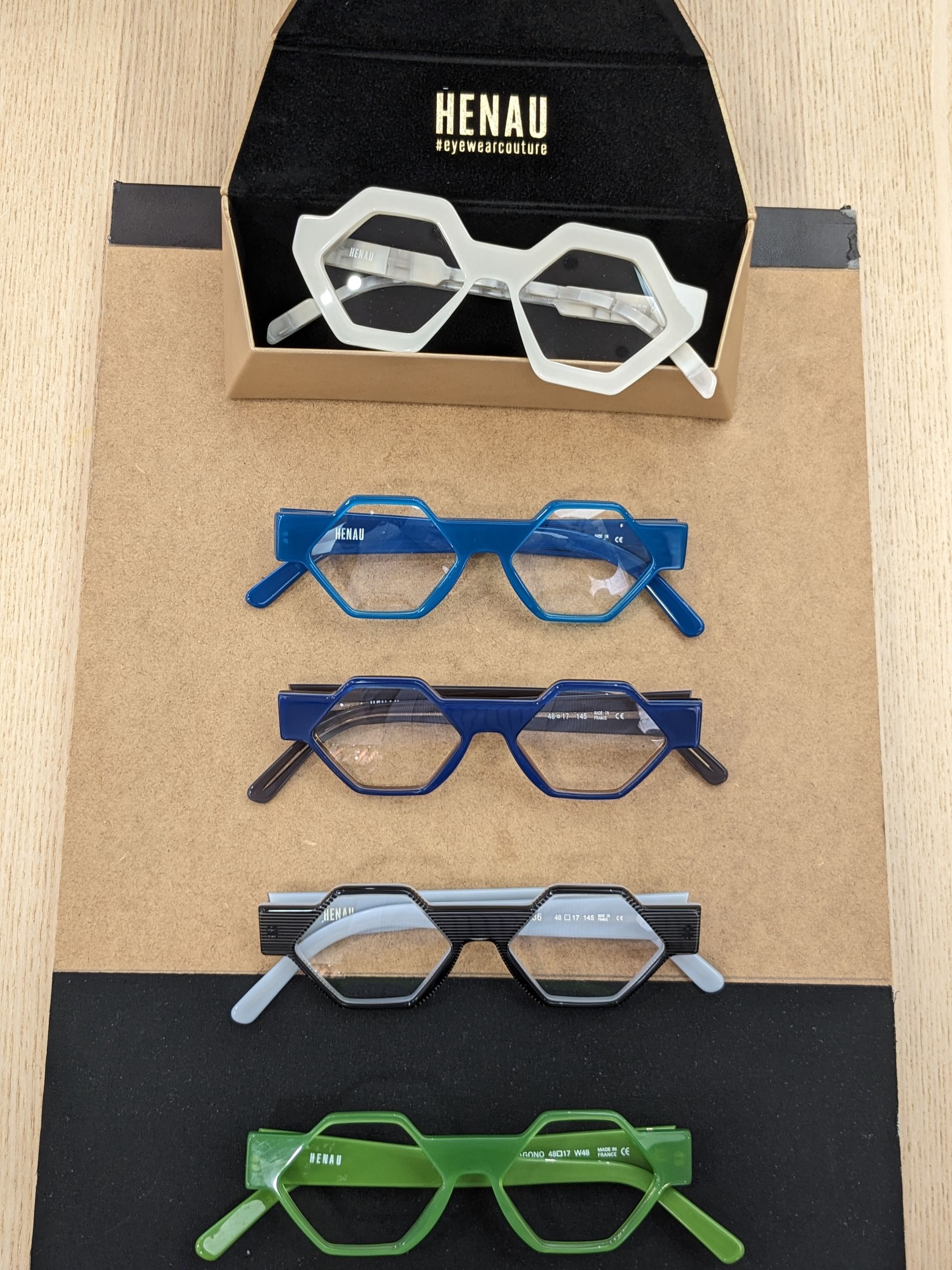 monture de créateur Henau