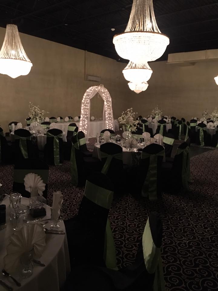 Pastel Green and Black Wedding Reception Hall-Wedding Catering-Clearwater, Florida