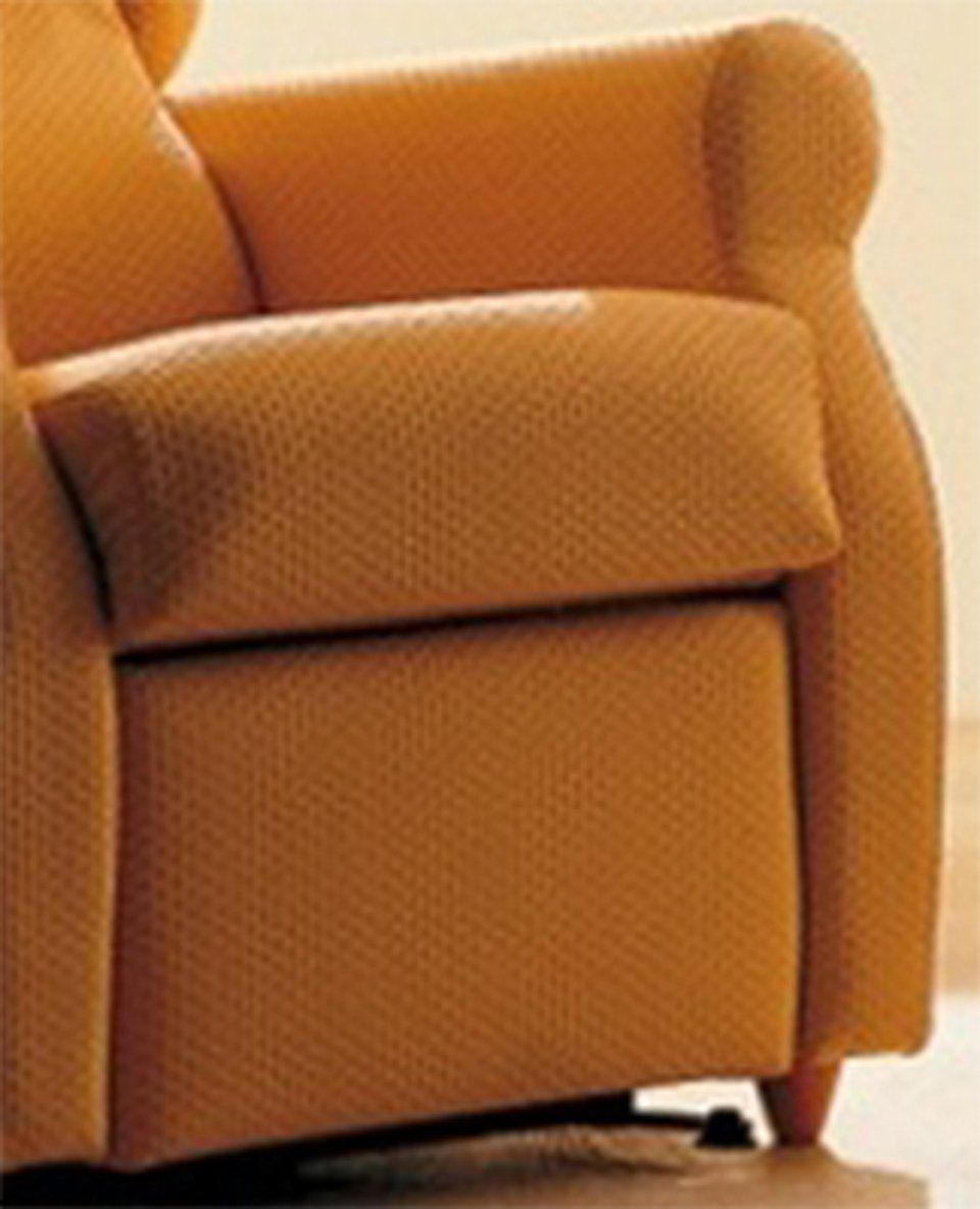 Poltrona Giulia, seduta