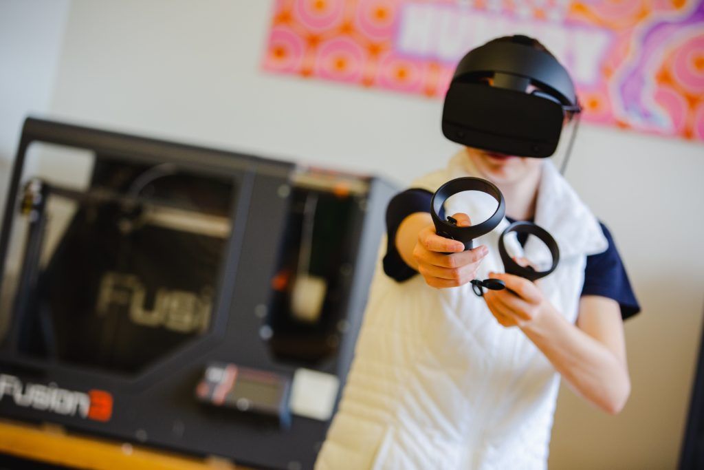 TechPage-VR-1