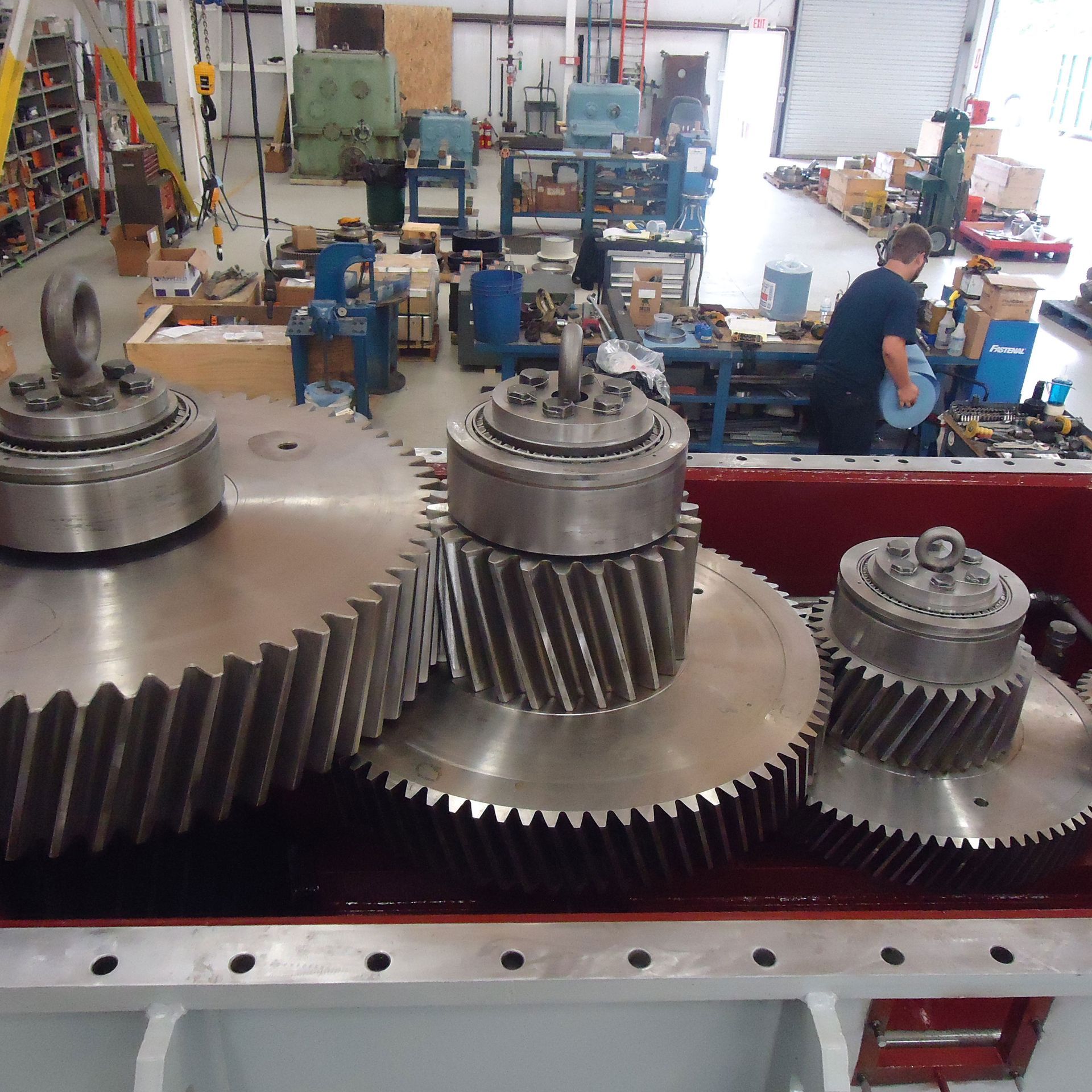 A business card for tmanagement management through leadership