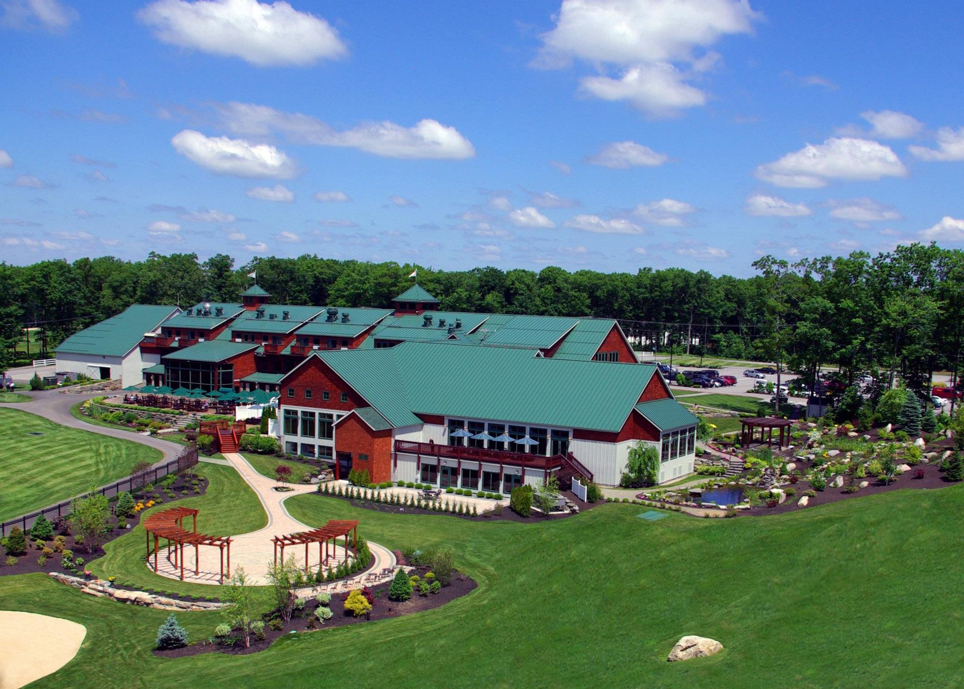 commercial building - Atkinson Resort & Country Club