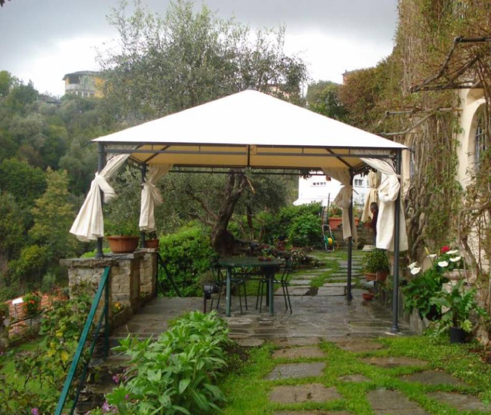 Progettazione di gazebo per giardini