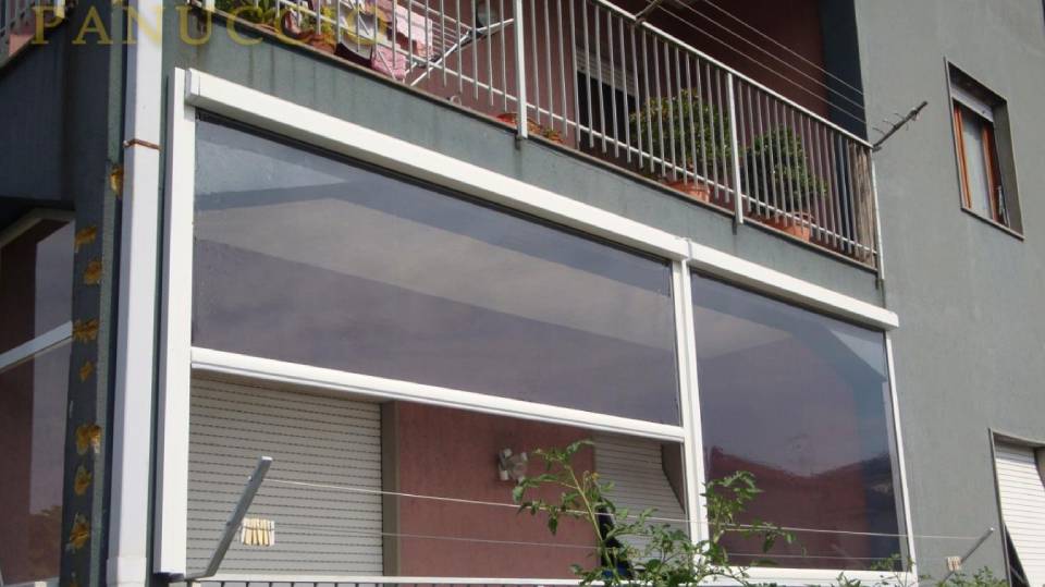 Tende in tessuto per balconi