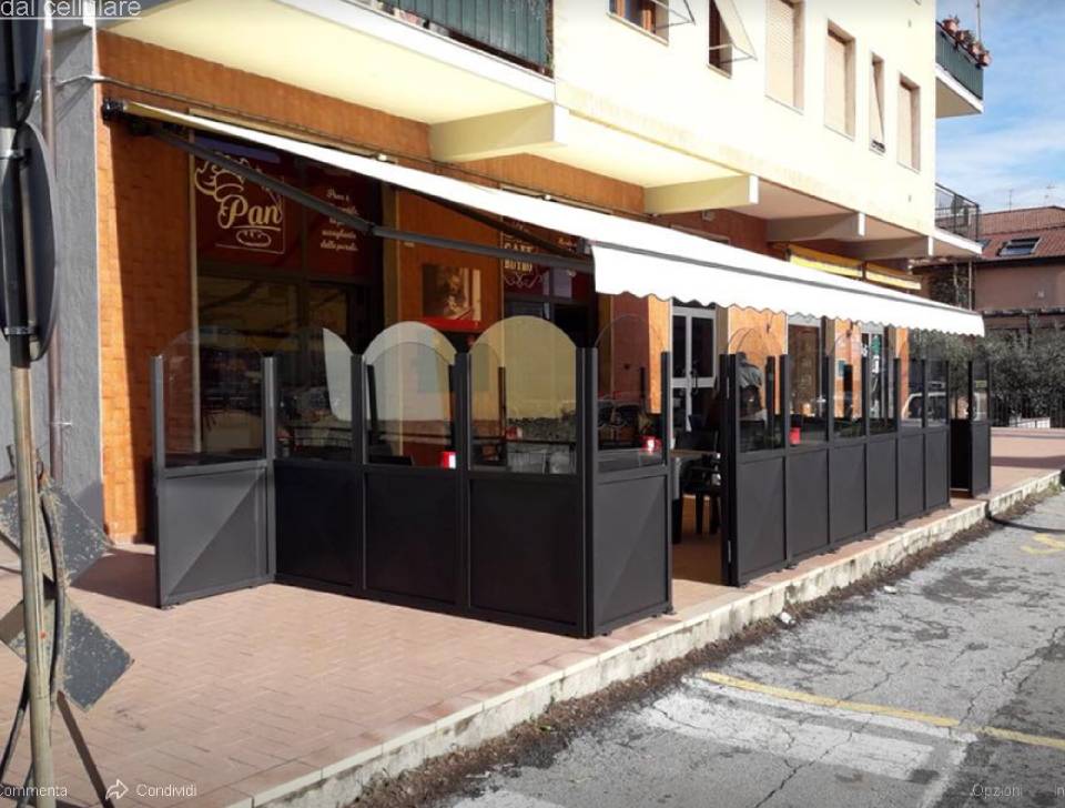 Tendaggio per dehors di locali