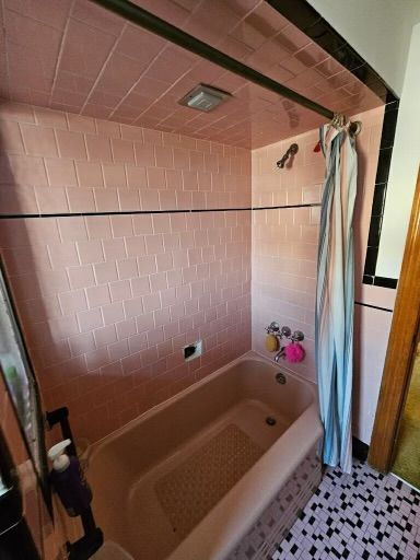 A Bathroom Makeover on Oceanview Street in Winthrop