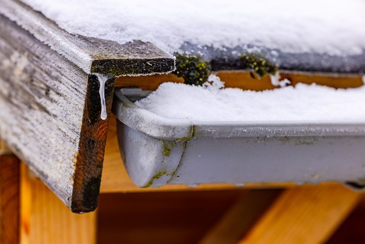How Water Retention Systems Protect Your Home During Pittsburgh Winters