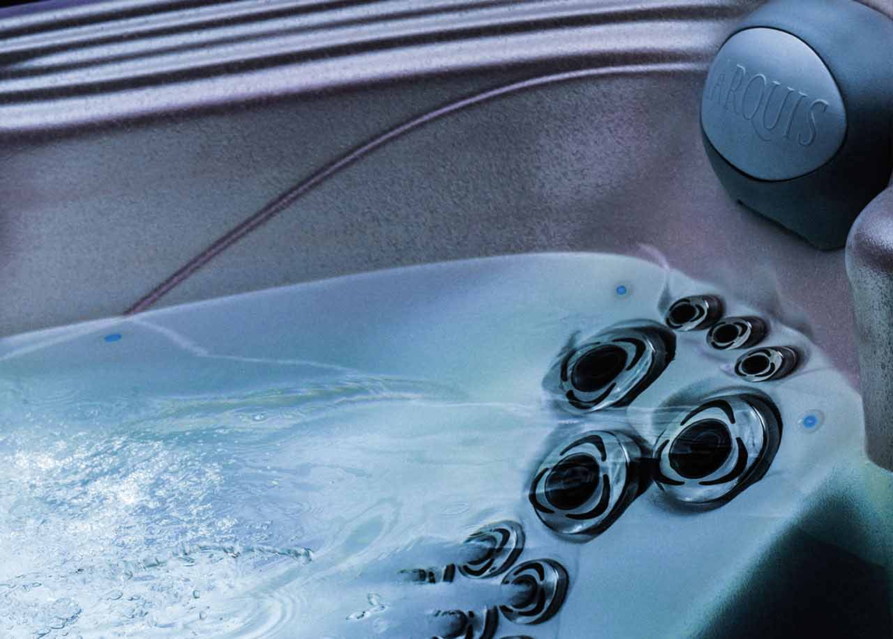 HOW HOT TUBS HELP WITH MUSCLE RECOVERY