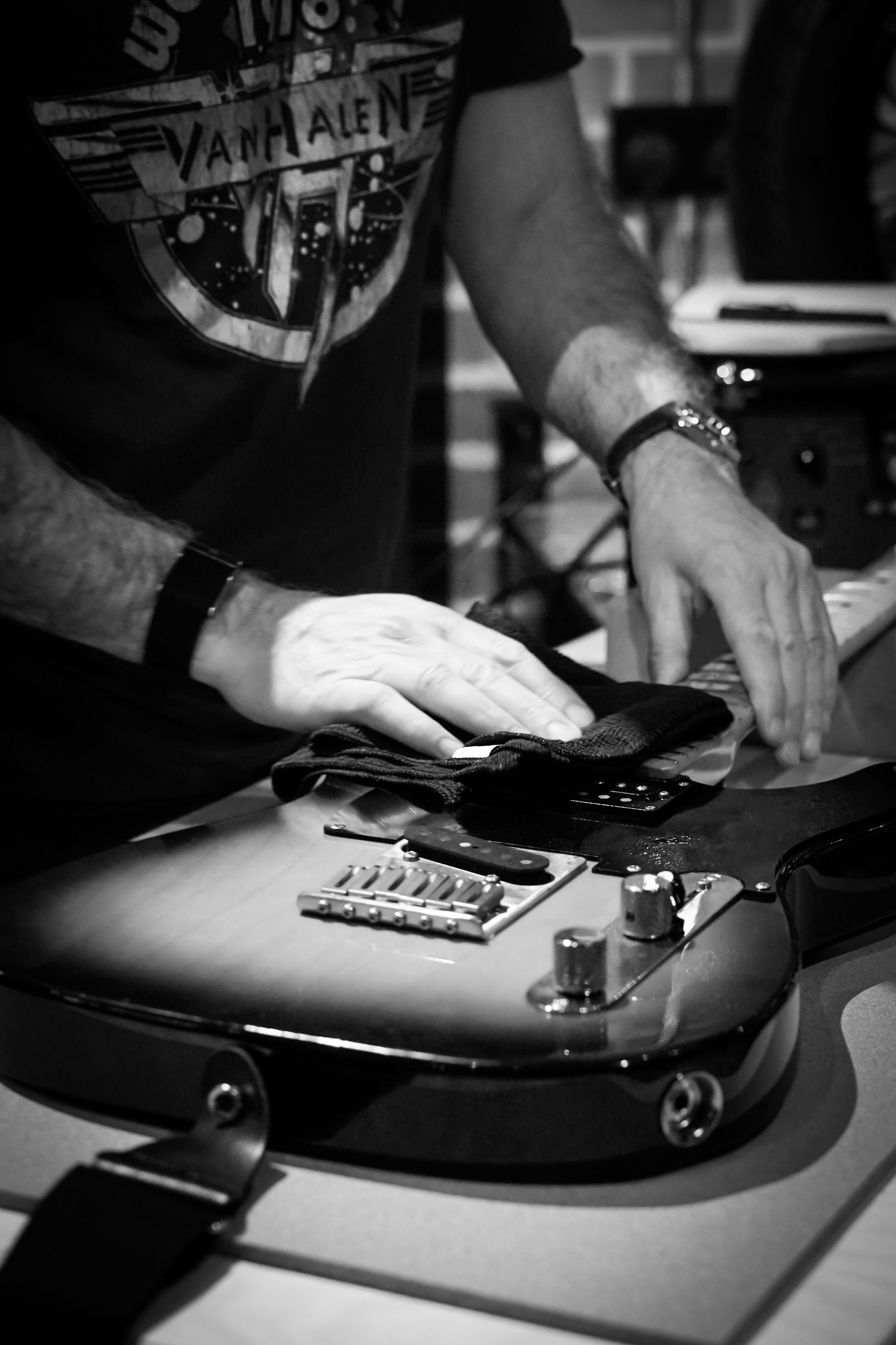 Electric Guitar Setup Workshop - Fixed Bridge