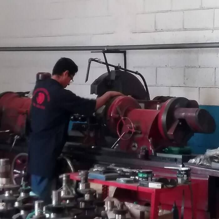  CENTRO DE RECTIFICACIONES DIÉSEL -R efacciones de motores diésel y gasolina