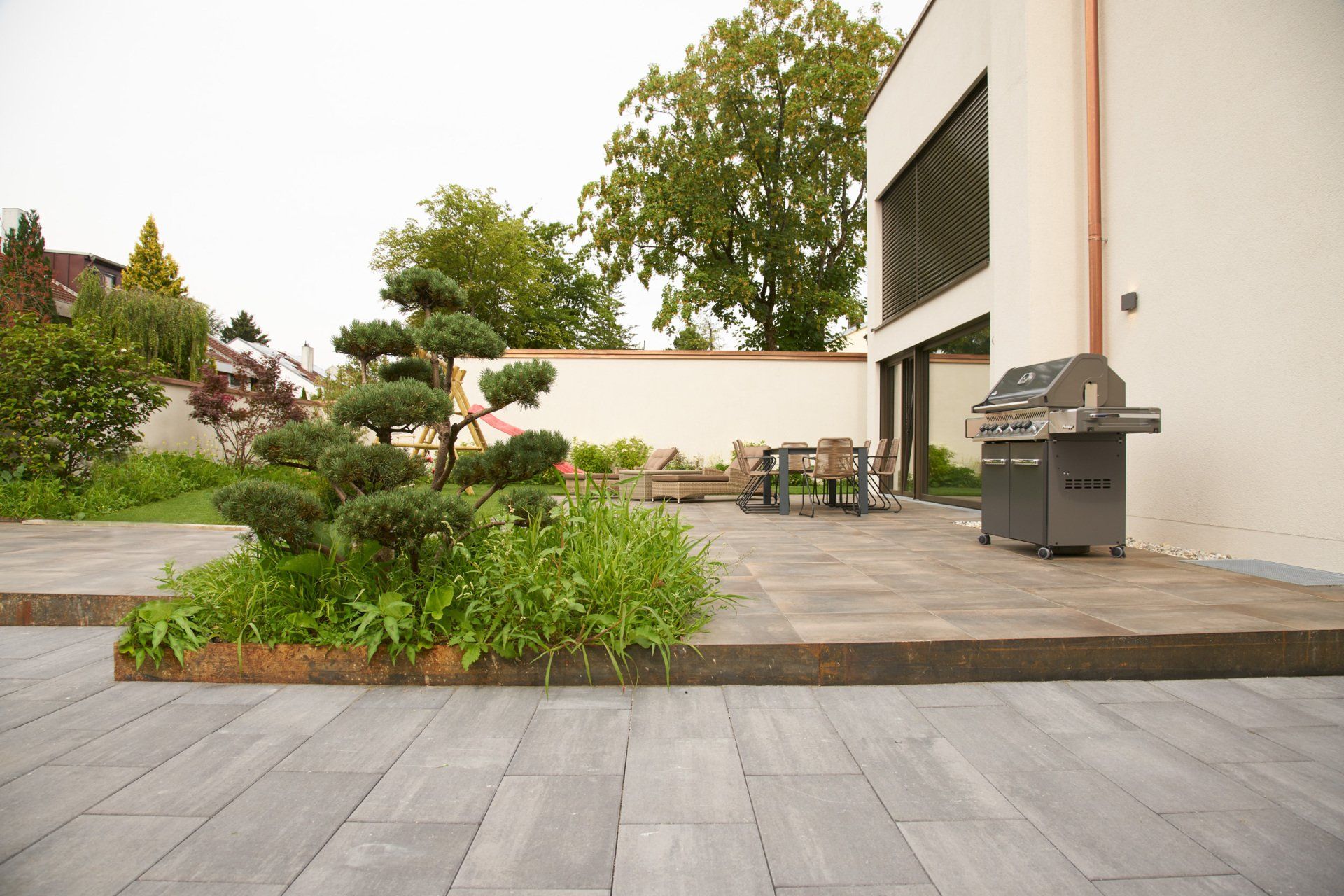 Sebastian Raschauer, Landschaftsarchitekt, Garten, Privatgarten,  Gartengestaltung, Umgestaltung, Neugestaltung, Bauantrag, Genehmigungsplanung, Werkplanung, Bauleitung, Projektleitung, Terrassen