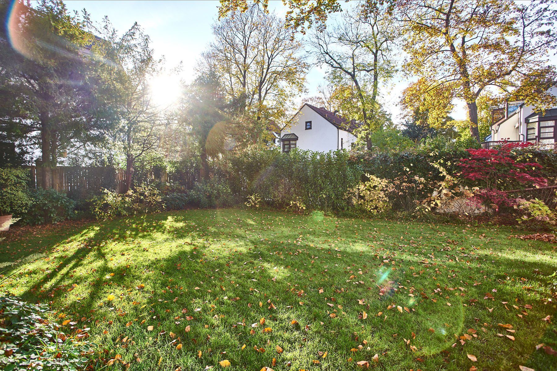 Sebastian Raschauer, Landschaftsarchitekt, Garten, Privatgarten,  Gartengestaltung, Umgestaltung, Neugestaltung, Bauantrag, Genehmigungsplanung, Werkplanung, Bauleitung, Projektleitung, Terrassen