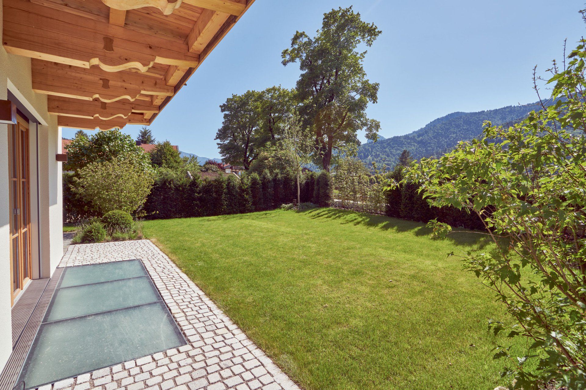 Sebastian Raschauer, Landschaftsarchitekt, Garten, Privatgarten,  Gartengestaltung, Umgestaltung, Neugestaltung, Bauantrag, Genehmigungsplanung, Werkplanung, Bauleitung, Projektleitung, Terrassen