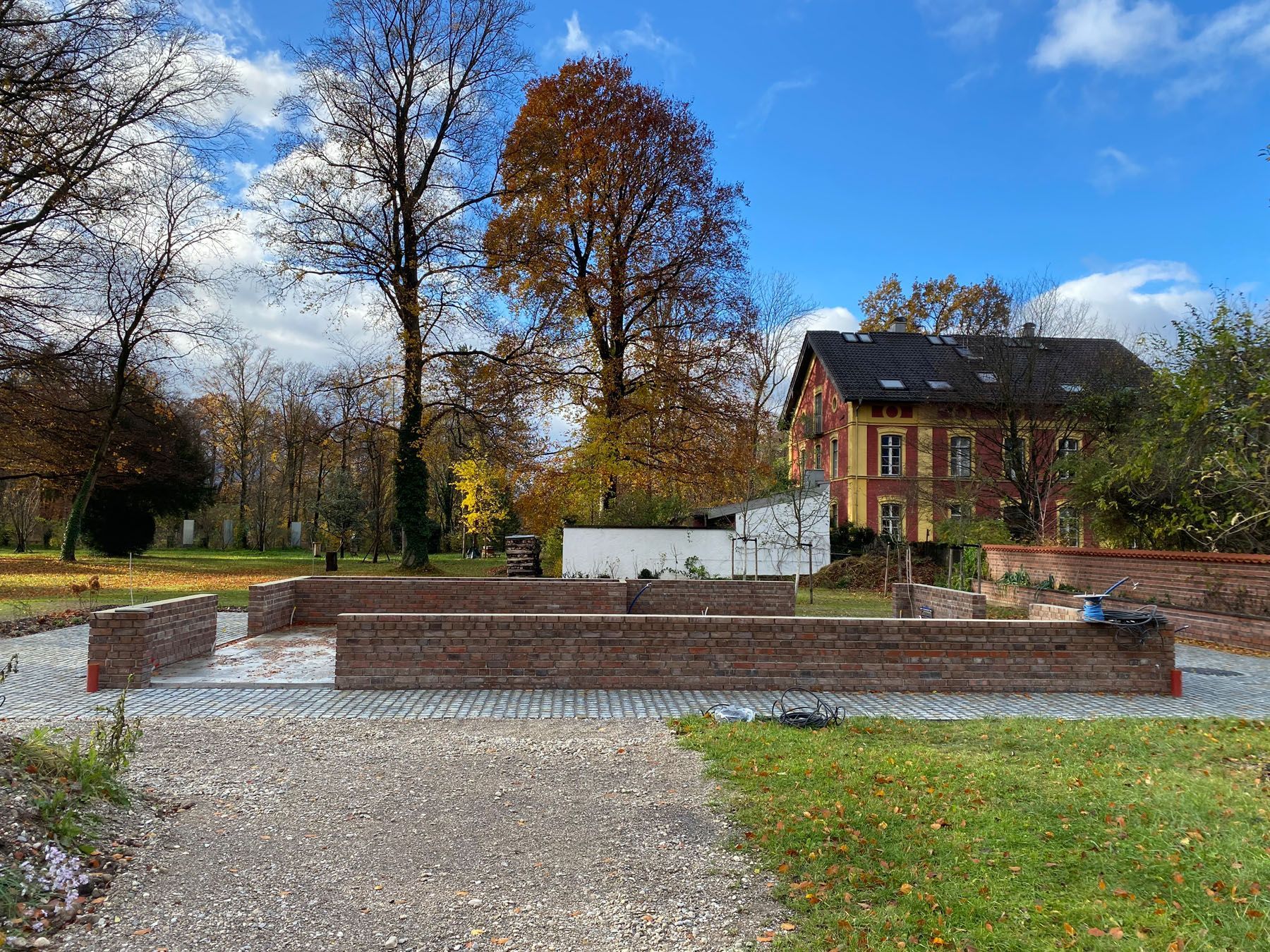 Sebastian Raschauer, Landschaftsarchitekt, Garten, Privatgarten,  Gartengestaltung, Umgestaltung, Neugestaltung, Bauantrag, Genehmigungsplanung, Werkplanung, Bauleitung, Projektleitung