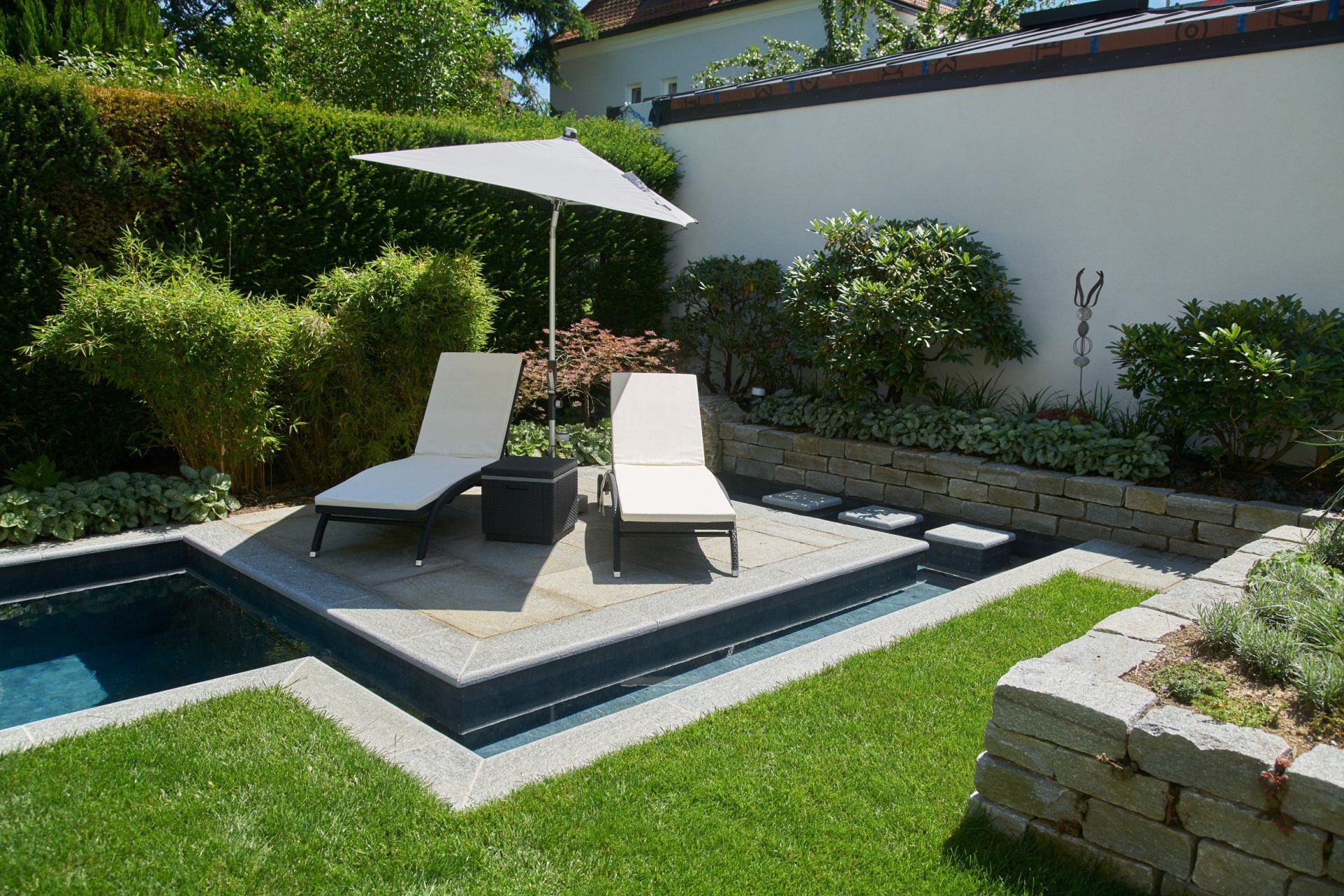 Sebastian Raschauer, Landschaftsarchitekt, Garten, Privatgarten,  Gartengestaltung, Umgestaltung, Neugestaltung, Bauantrag, Genehmigungsplanung, Werkplanung, Bauleitung, Projektleitung, Terrassen