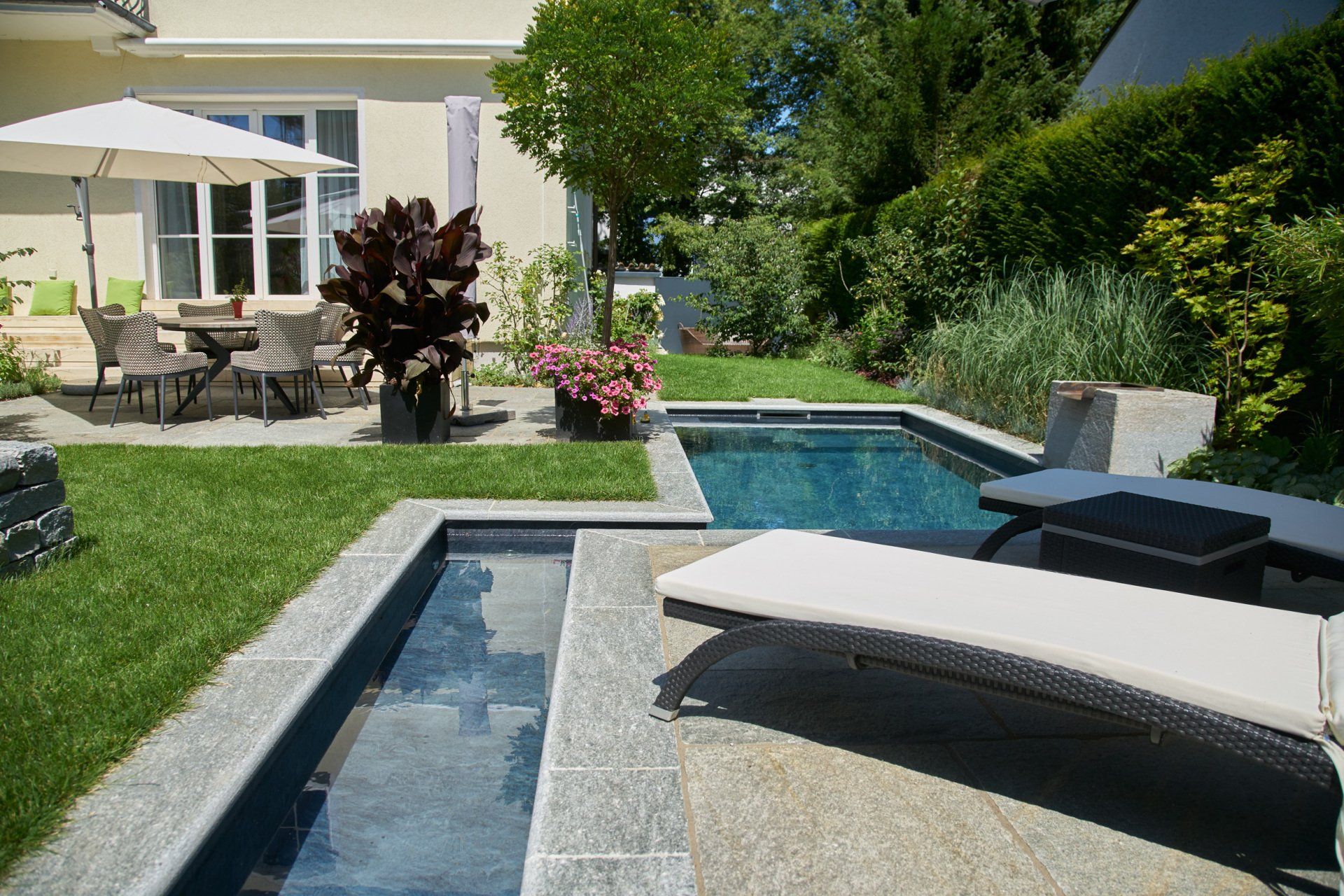 Sebastian Raschauer, Landschaftsarchitekt, Garten, Privatgarten,  Gartengestaltung, Umgestaltung, Neugestaltung, Bauantrag, Genehmigungsplanung, Werkplanung, Bauleitung, Projektleitung, Terrassen