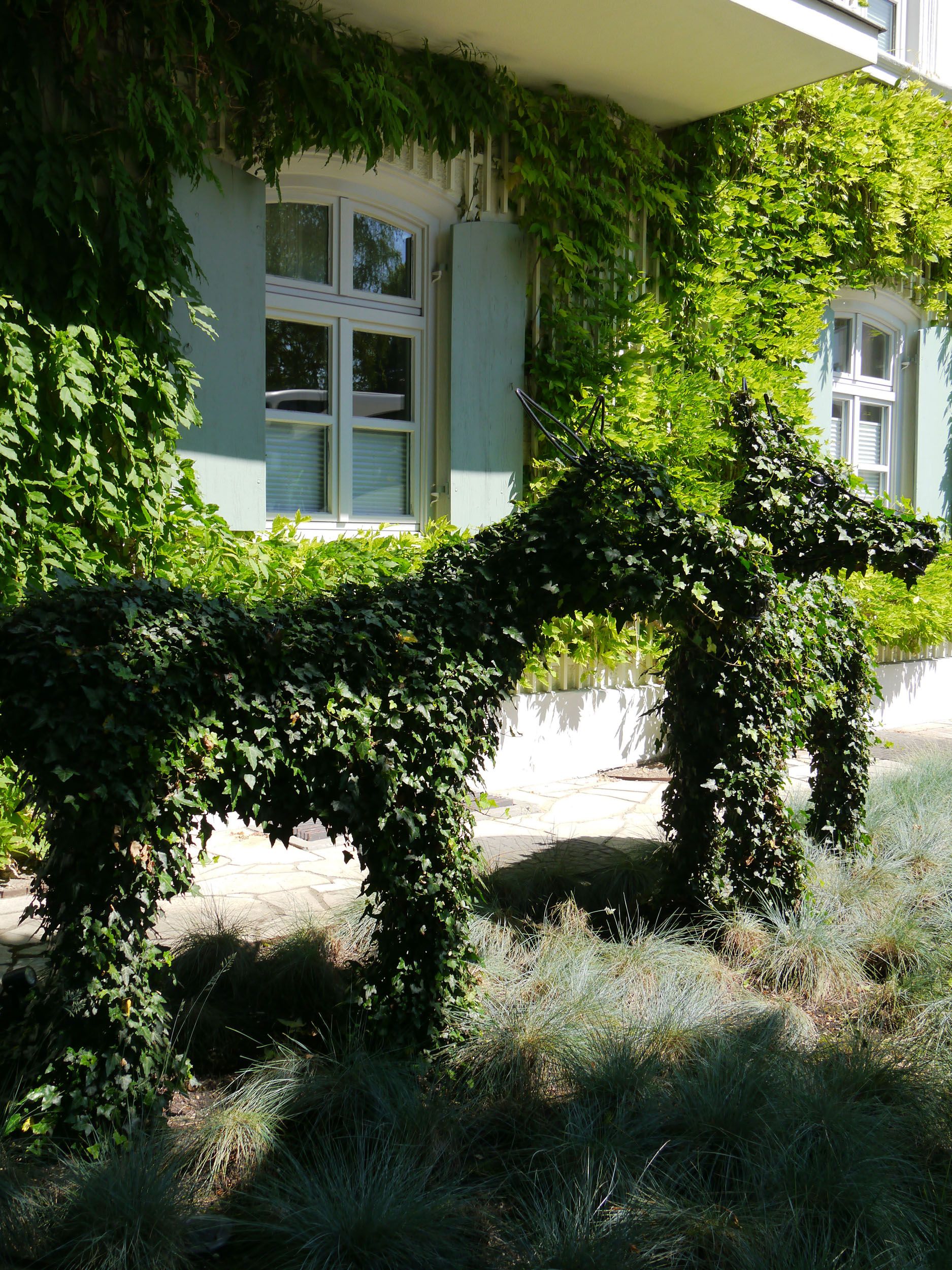 Sebastian Raschauer, Landschaftsarchitekt, Garten, Privatgarten,  Gartengestaltung, Umgestaltung, Neugestaltung, Bauantrag, Genehmigungsplanung, Werkplanung, Bauleitung, Projektleitung, Terrassen
