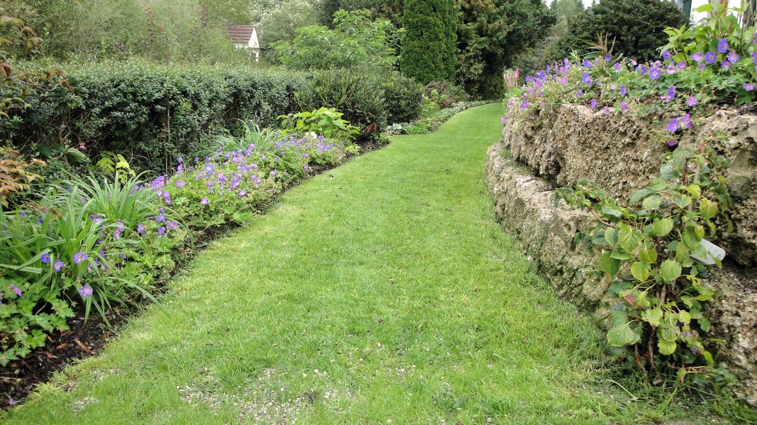 Sebastian Raschauer, Landschaftsarchitekt, Garten, Privatgarten,  Gartengestaltung, Umgestaltung, Neugestaltung, Bauantrag, Genehmigungsplanung, Werkplanung, Bauleitung, Projektleitung, Terrassen