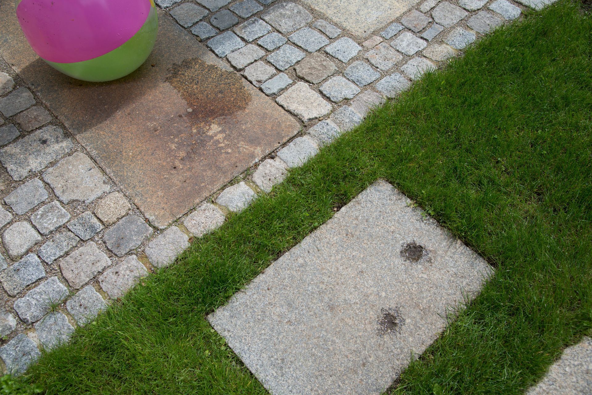 Sebastian Raschauer, Landschaftsarchitekt, Garten, Privatgarten,  Gartengestaltung, Umgestaltung, Neugestaltung, Bauantrag, Genehmigungsplanung, Werkplanung, Bauleitung, Projektleitung, Terrassen