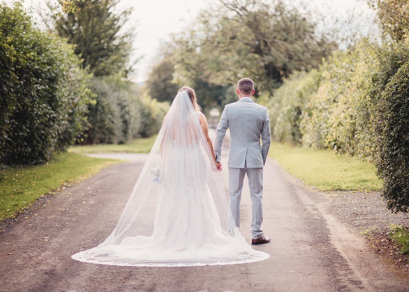 Clock Barn Winchester Wedding (52).jpg