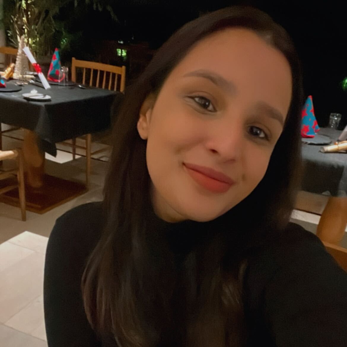 Sherebano Anverally, Senior Social Media Executive at The Digital Voice – headshot