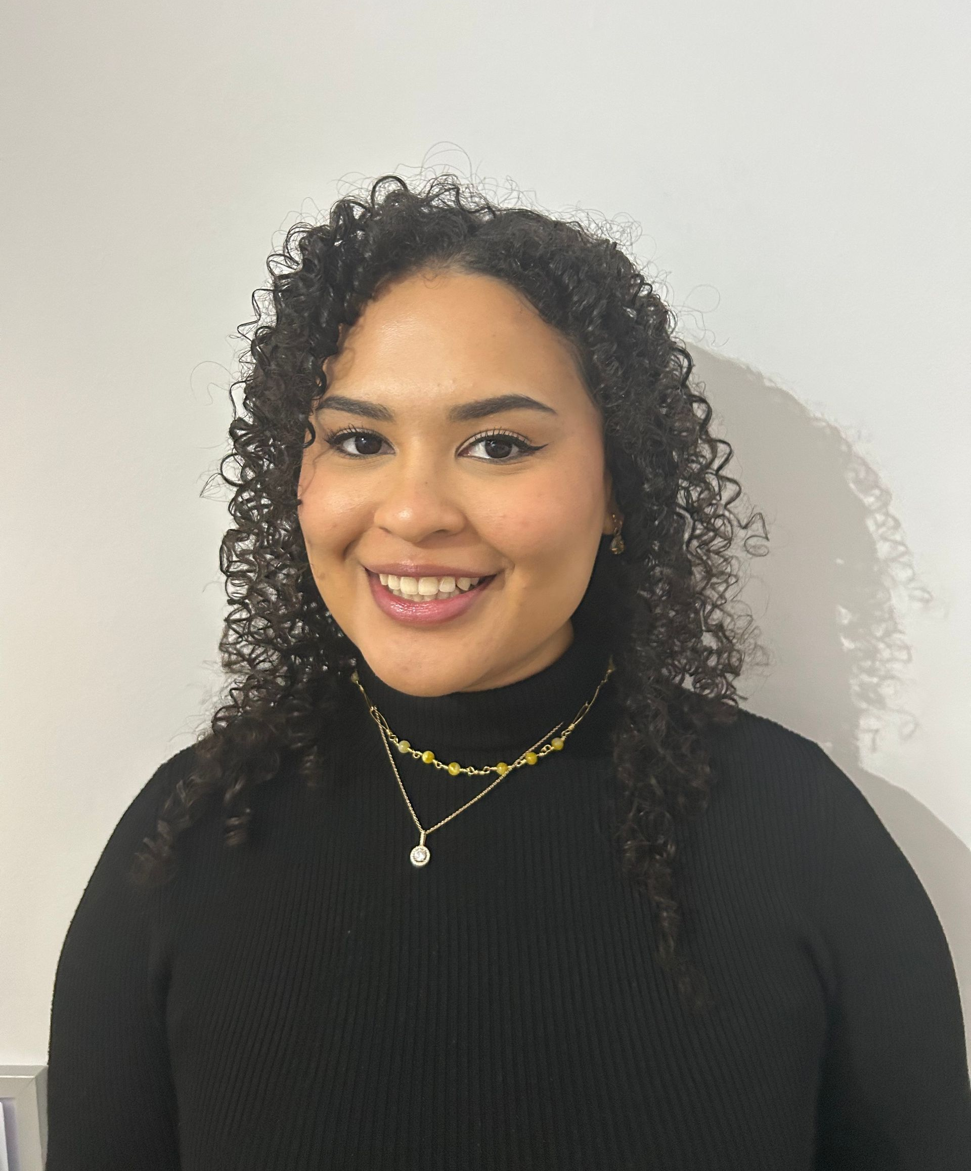 Stephanie Larkin, Senior PressAccount Executive at The Digital Voice – headshot