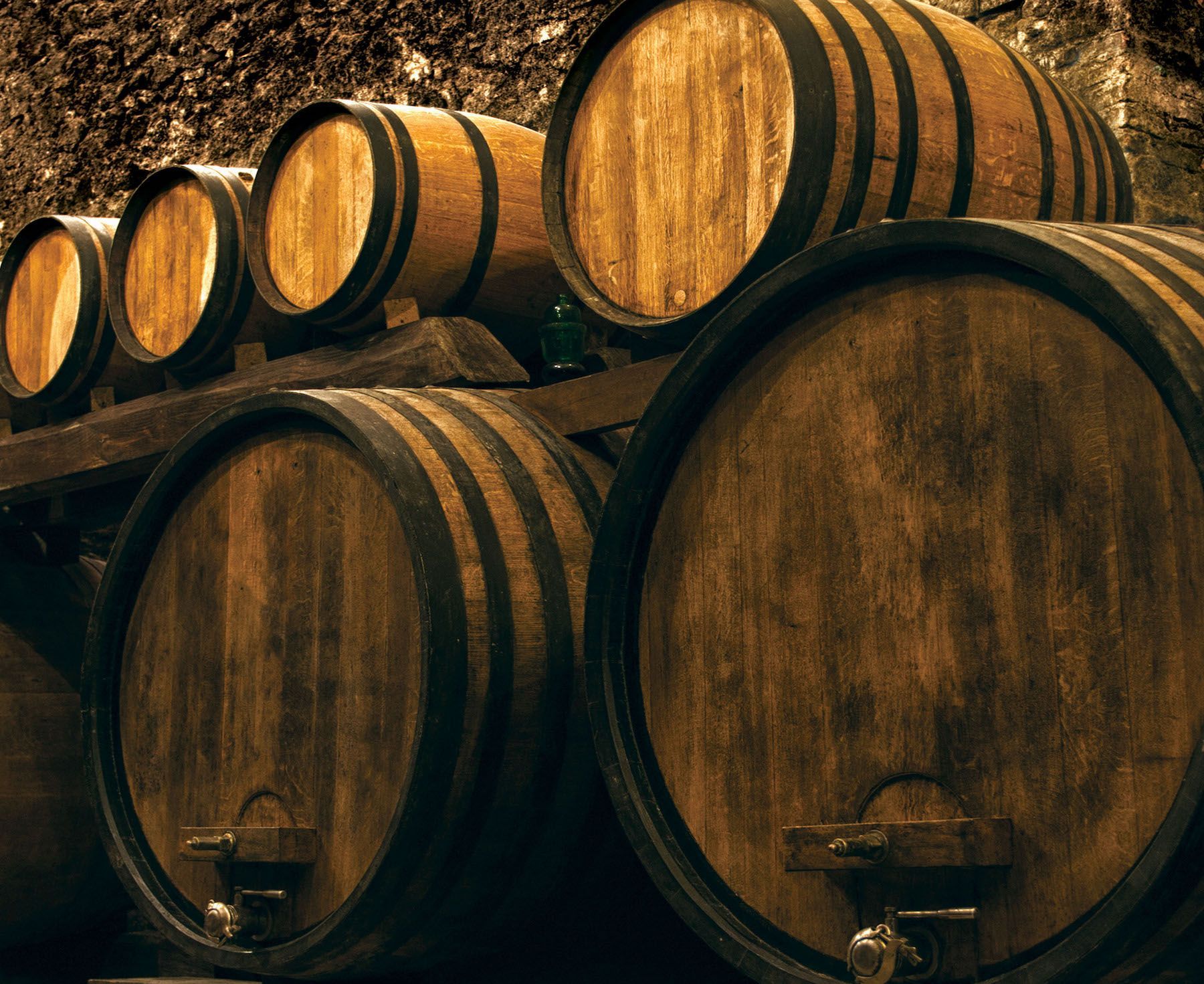 Top Rated Private Limo wine tasting tours Lee's Summit