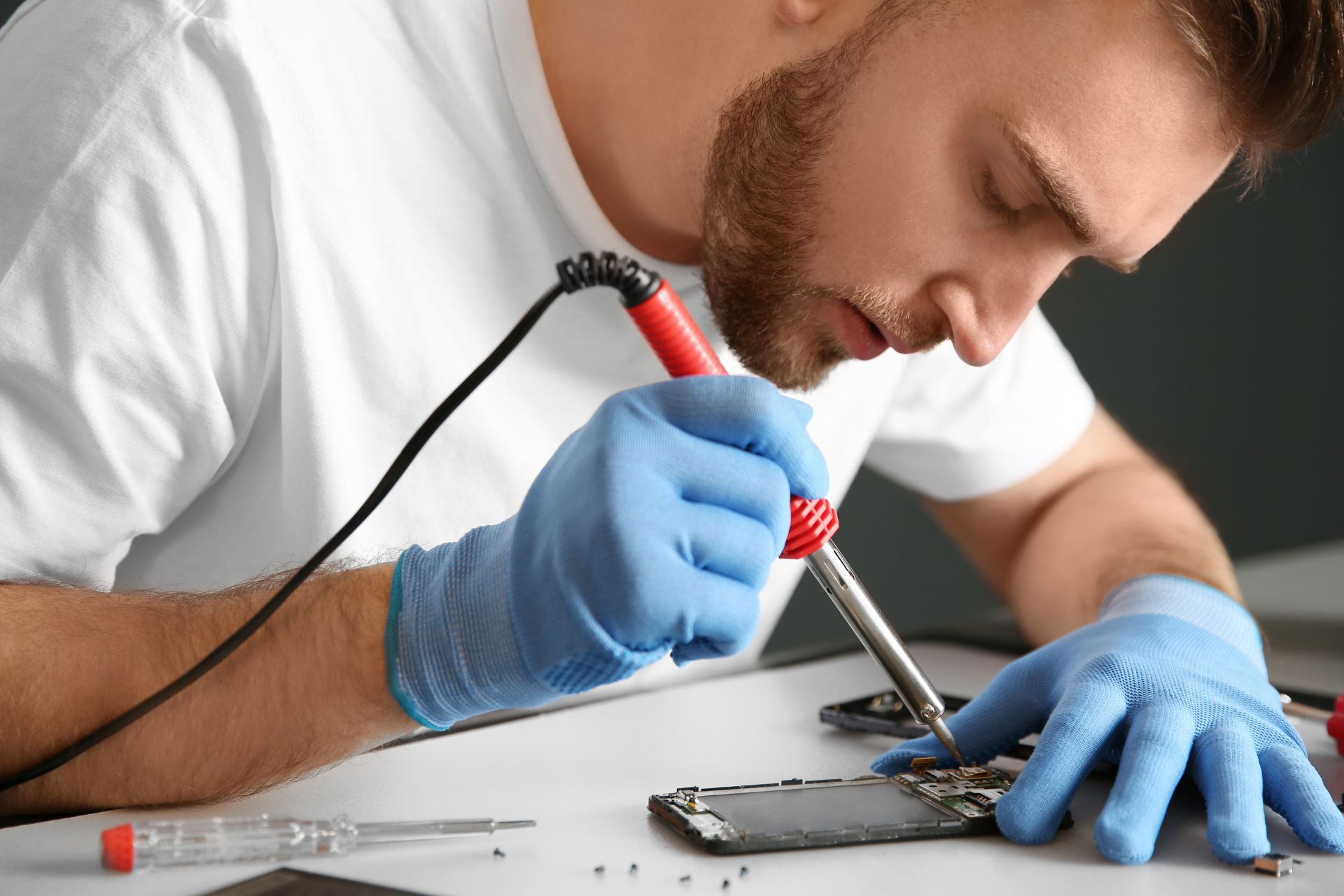 Cell Phone Repair Technician