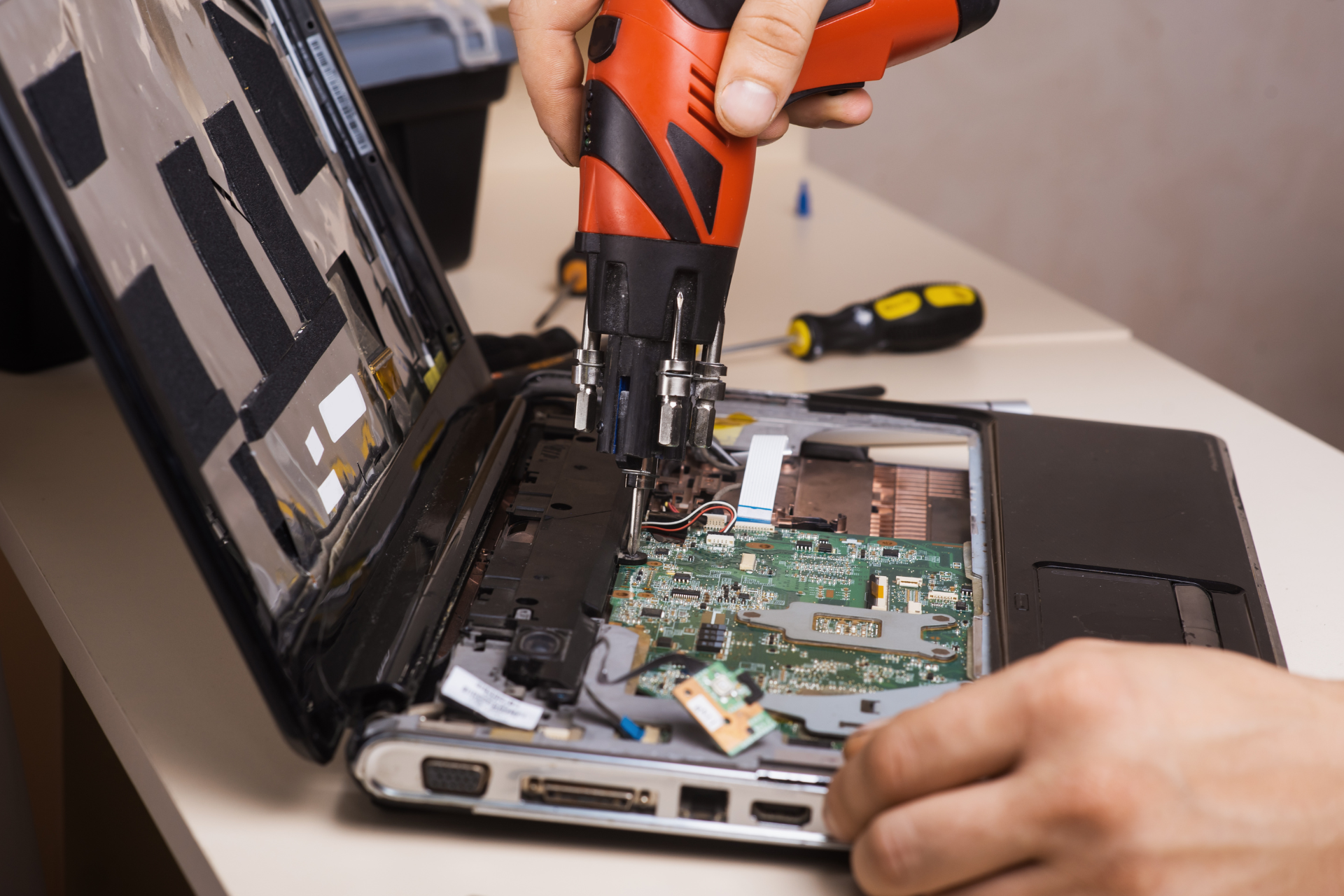 Professional  Laptop Repair
