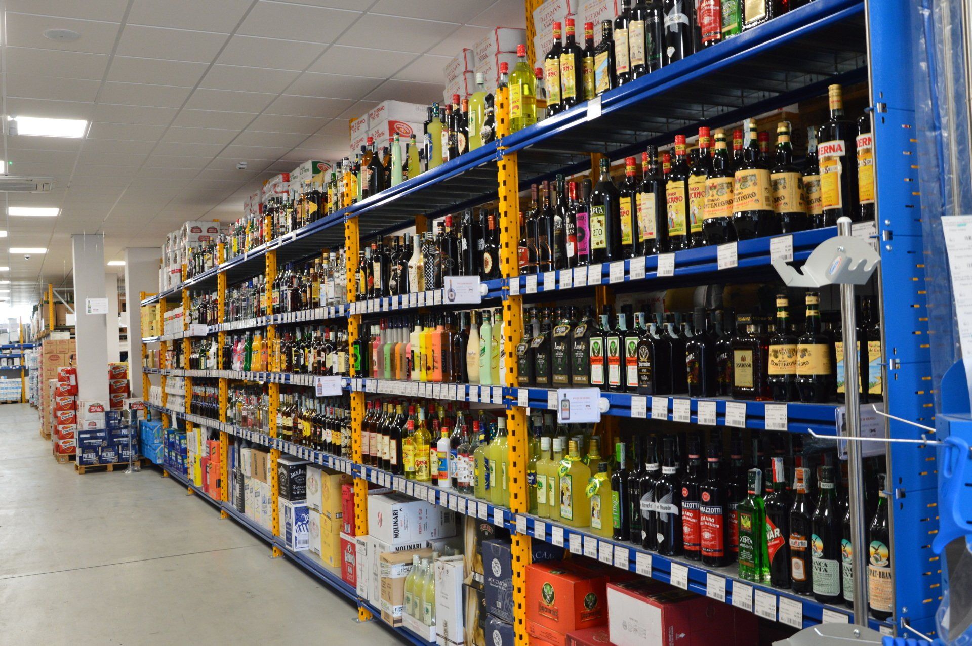 Vendita all'ingrosso di bevande alcoliche