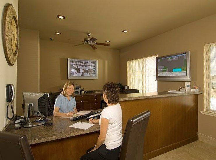 Reception Area — Fresno, CA — Dakota Park Boat and R/V Storage