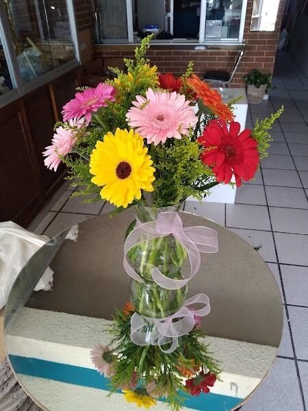 FLORERÍA KARLA - girasol con gerberas