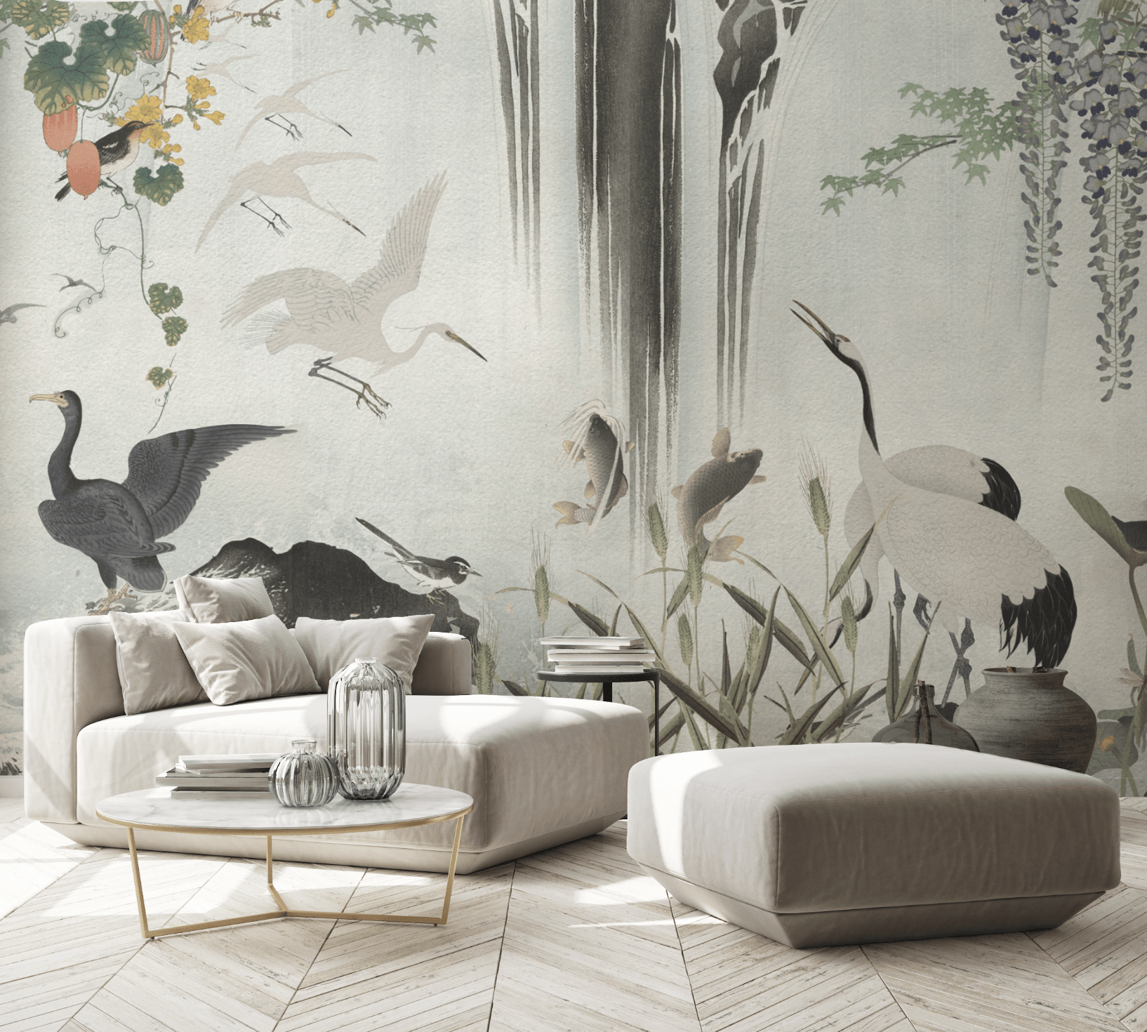 Een woonkamer met een schilderij van vogels aan de muur