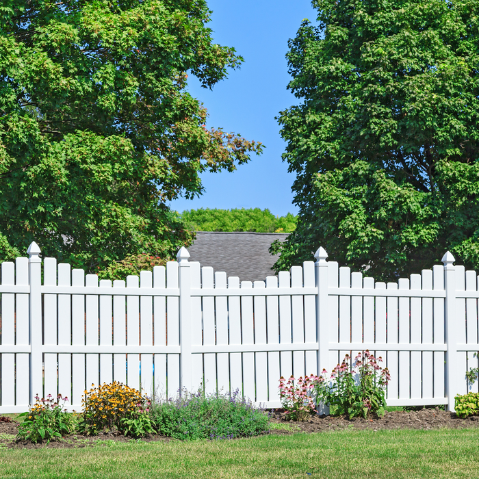 vinyl fencing