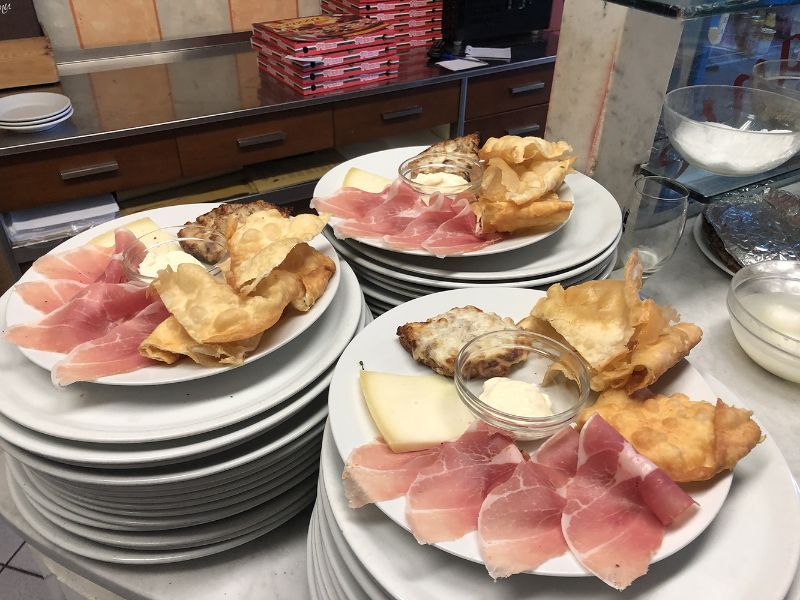 antipasti con salumi