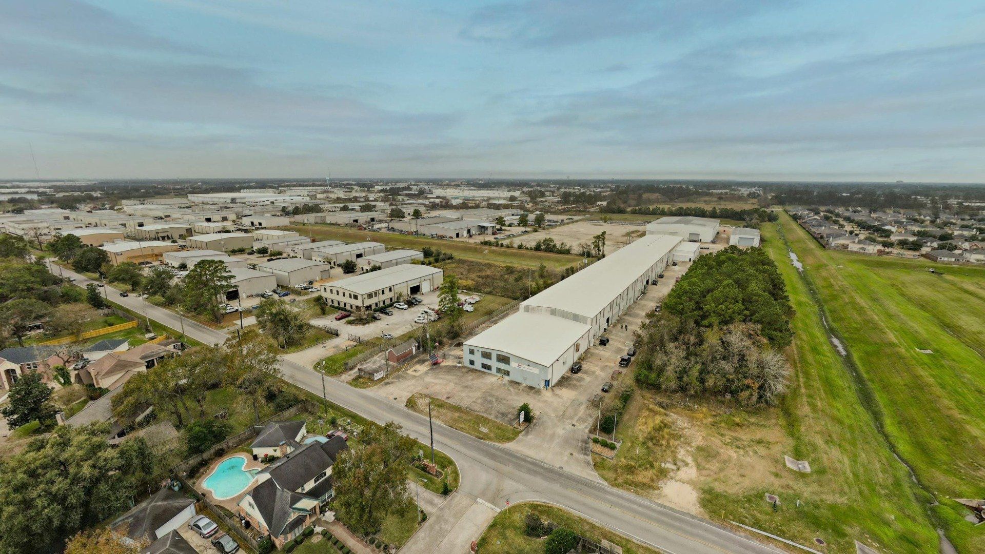 birds eye view of garage project units