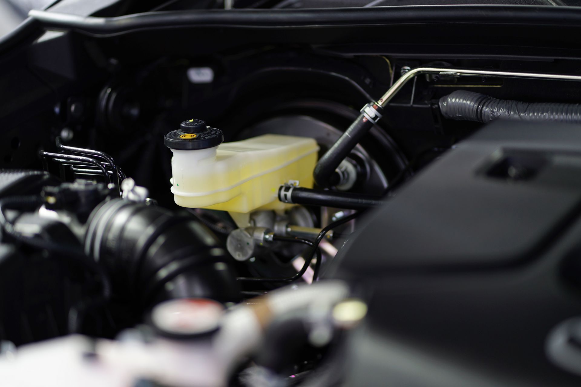 Why & When To Change The Brake Fluid In Your Vehicle | Gibbon Tire and Auto