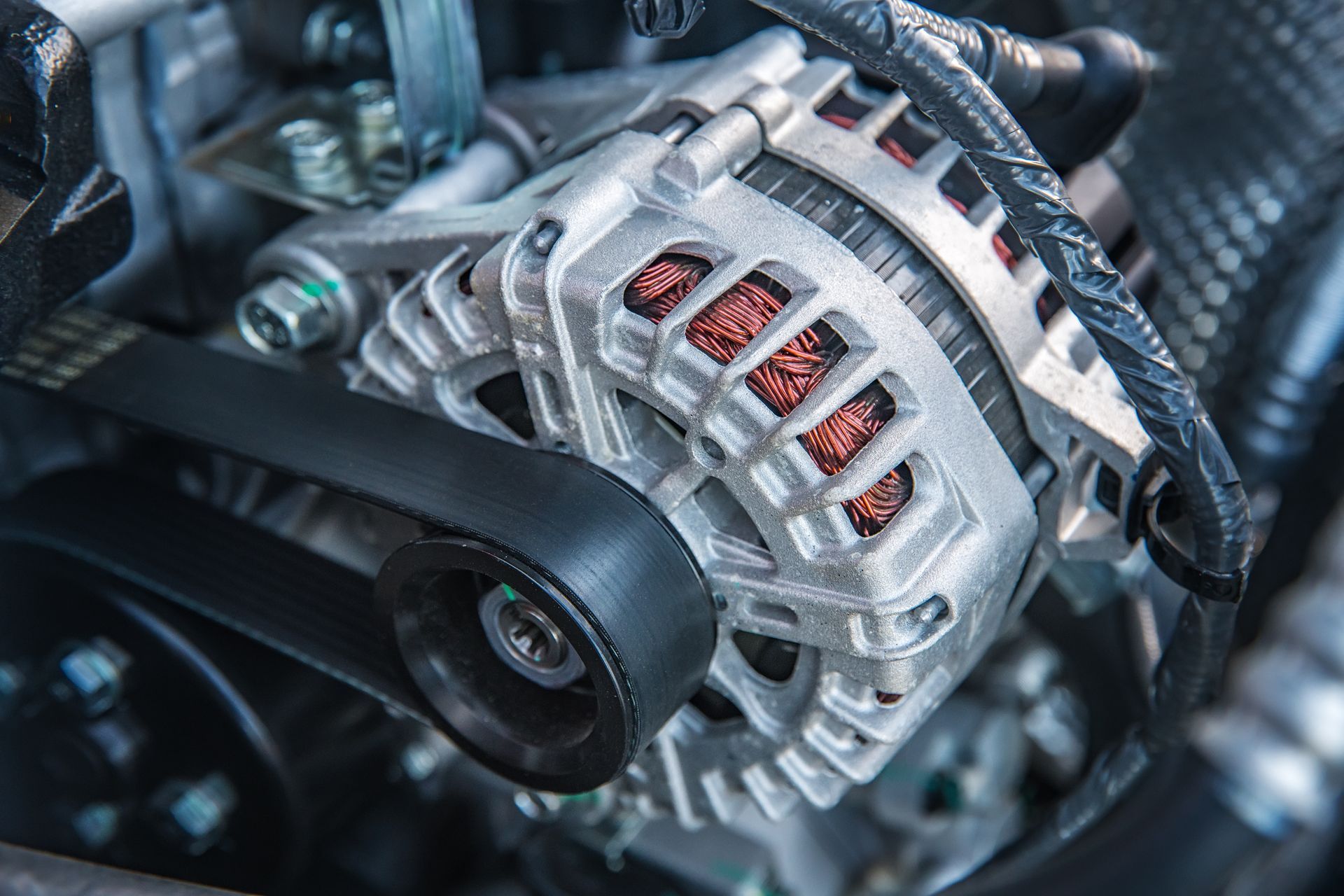 What Are the Signs of a Failing Alternator? | Gibbon Tire and Auto