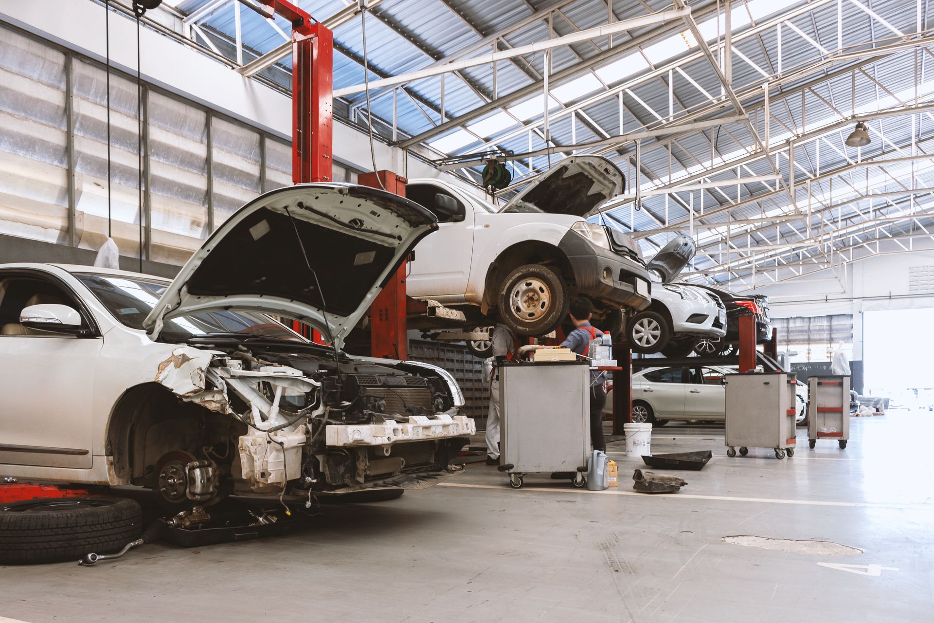 How Is Auto Body Repair Performed? | Harvey's Garage