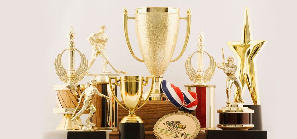 Buy trophies and awards in Godmanchester