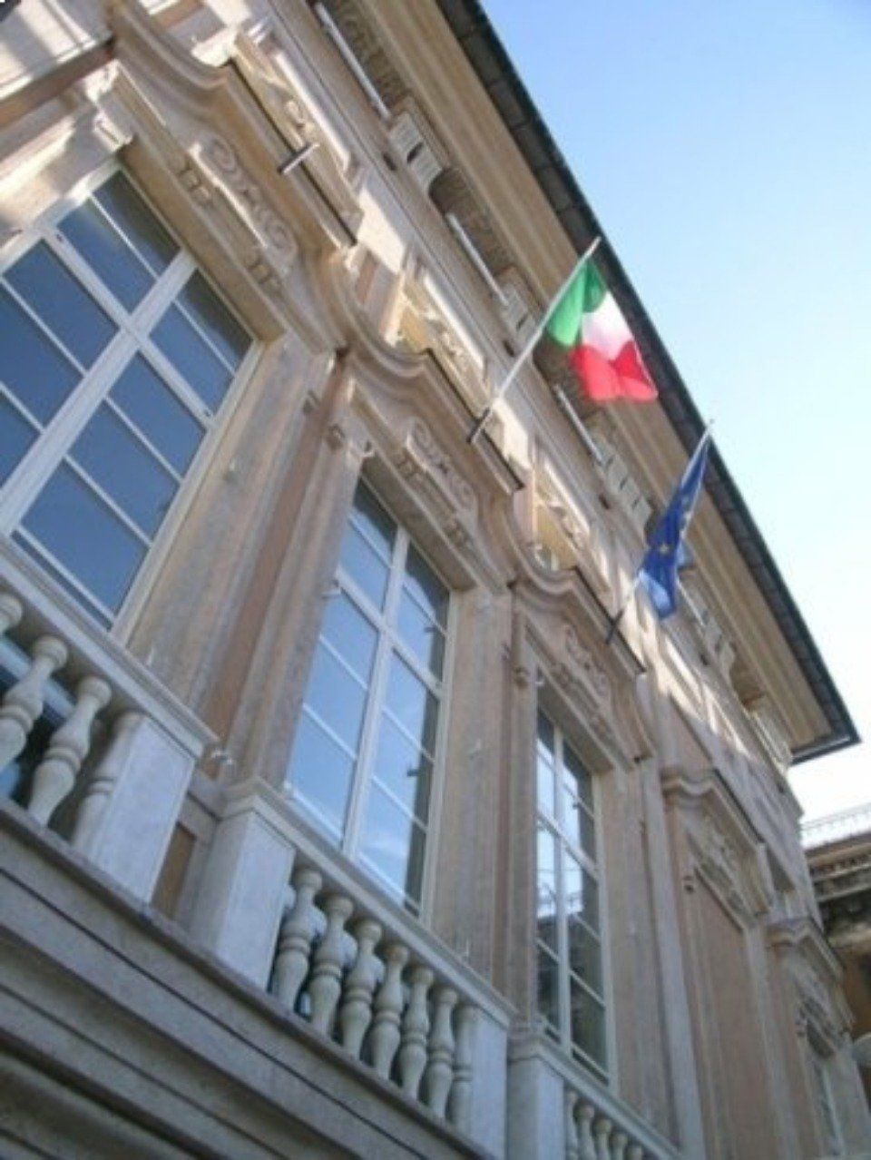 Rifacimento e restauro facciate