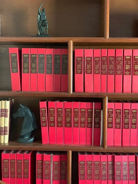 Notario Público No. 34 -CONTRATOS