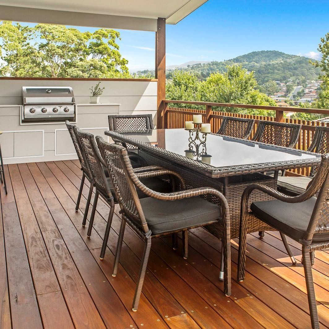 Outdoor Deck With Dining Table, Chairs, Grill, and Mountain View — Envisage Construction and Design in Mountain, NSW