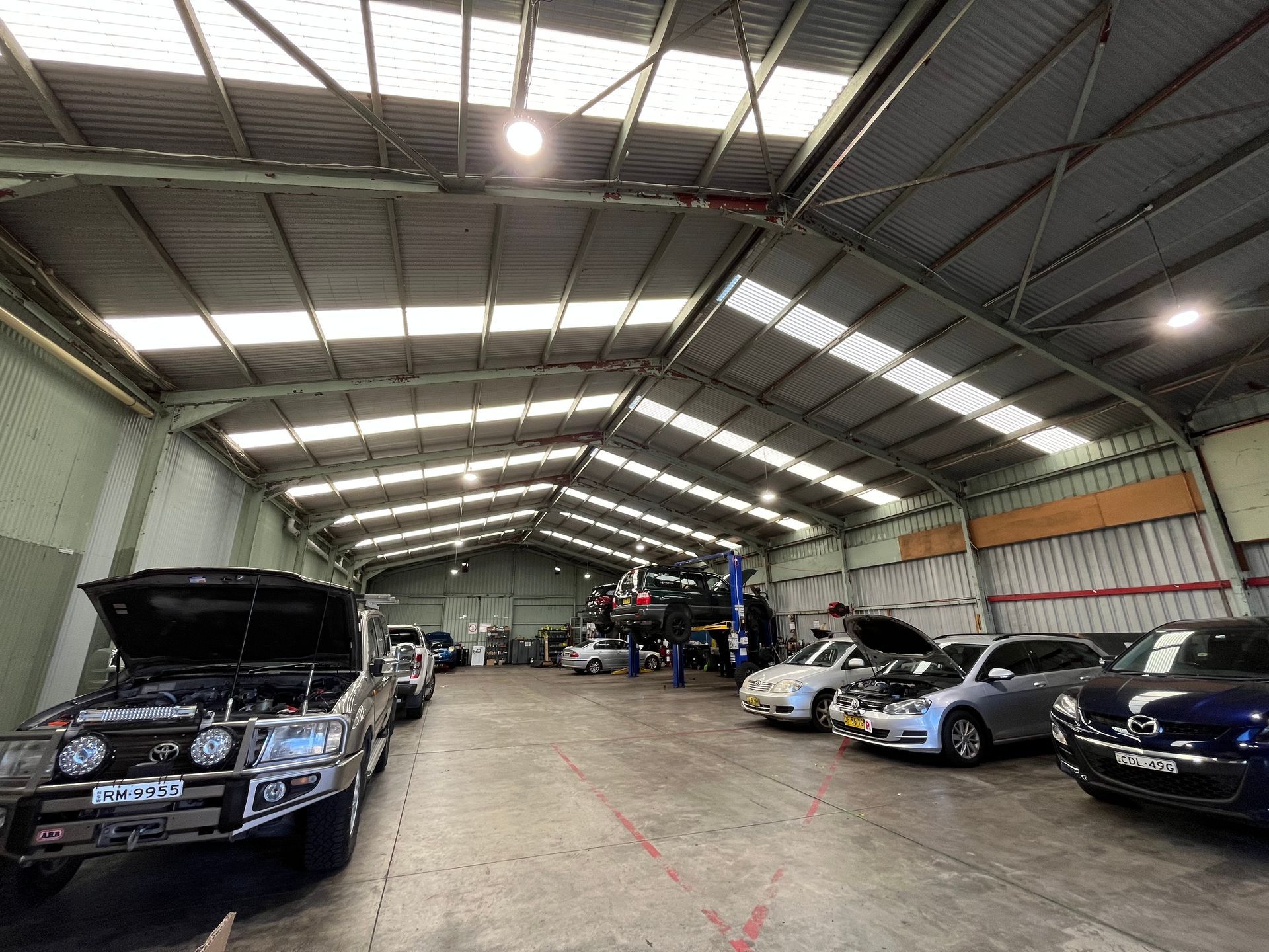 The inside of a mechanical workshop | Autotek New South Wales