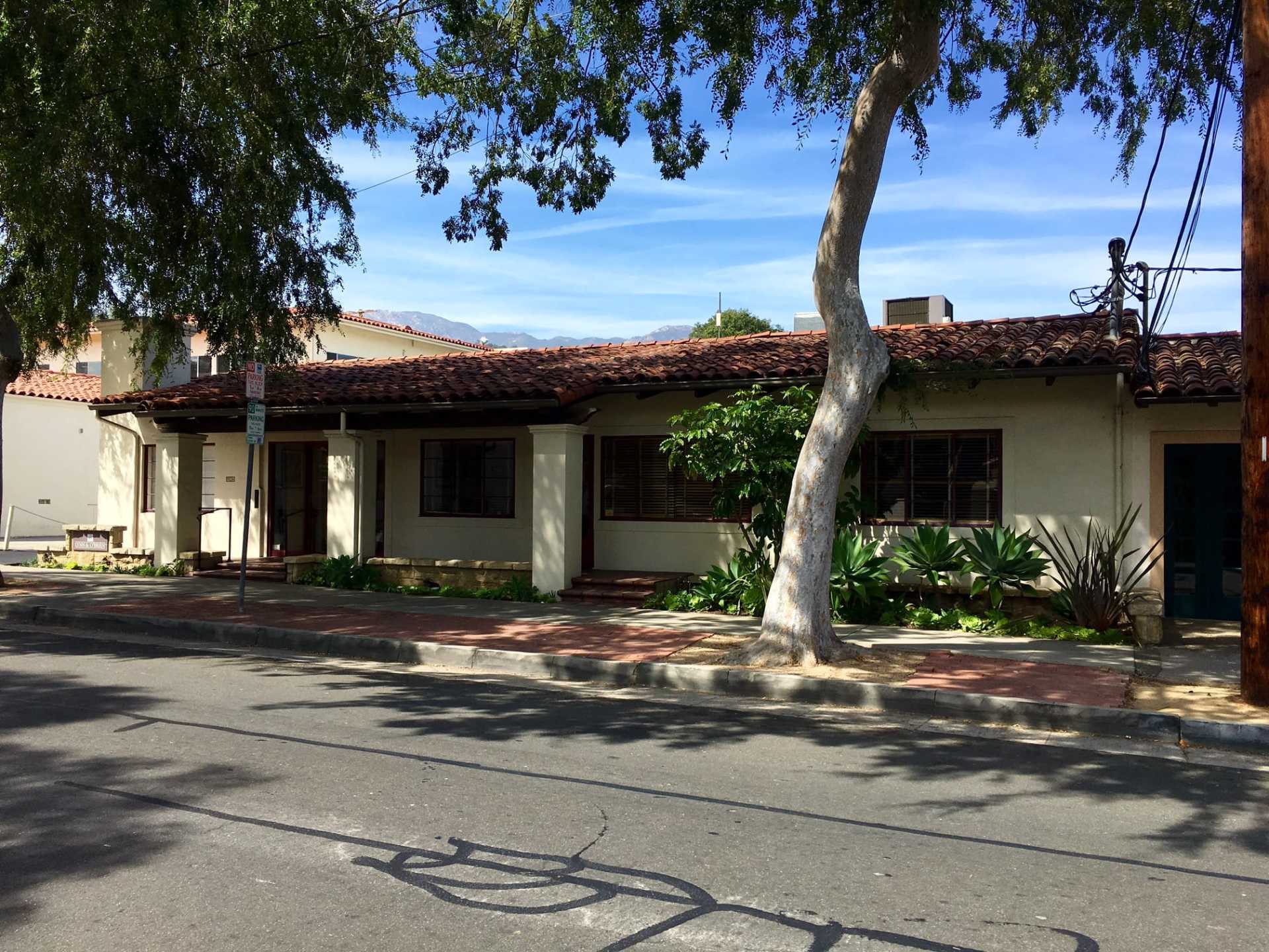 924 Laguna Street, Santa Barbara, CA
