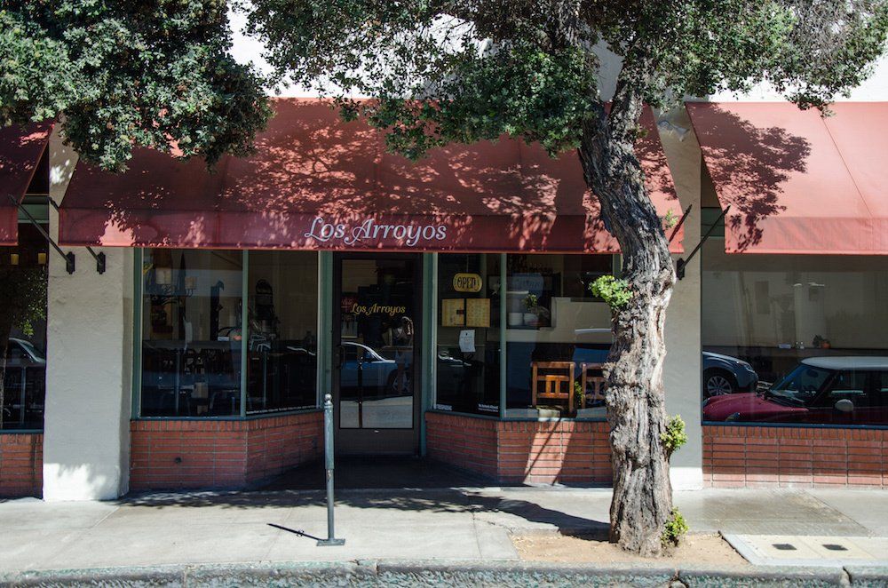 Exterior of Los Arroyos