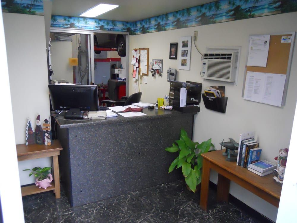 Oil Change — Inside the Office in Cypress, CA
