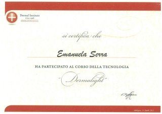 certificato a nome di emanuela serra corso dermalight per