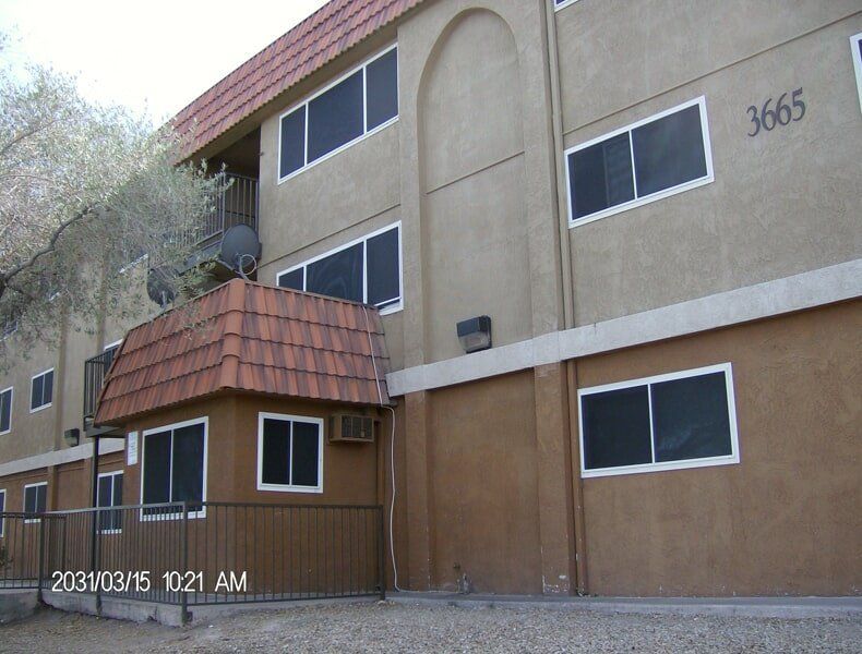 Apartment Windows with Solar Screens - Heat Protection in Las Vegas, NV
