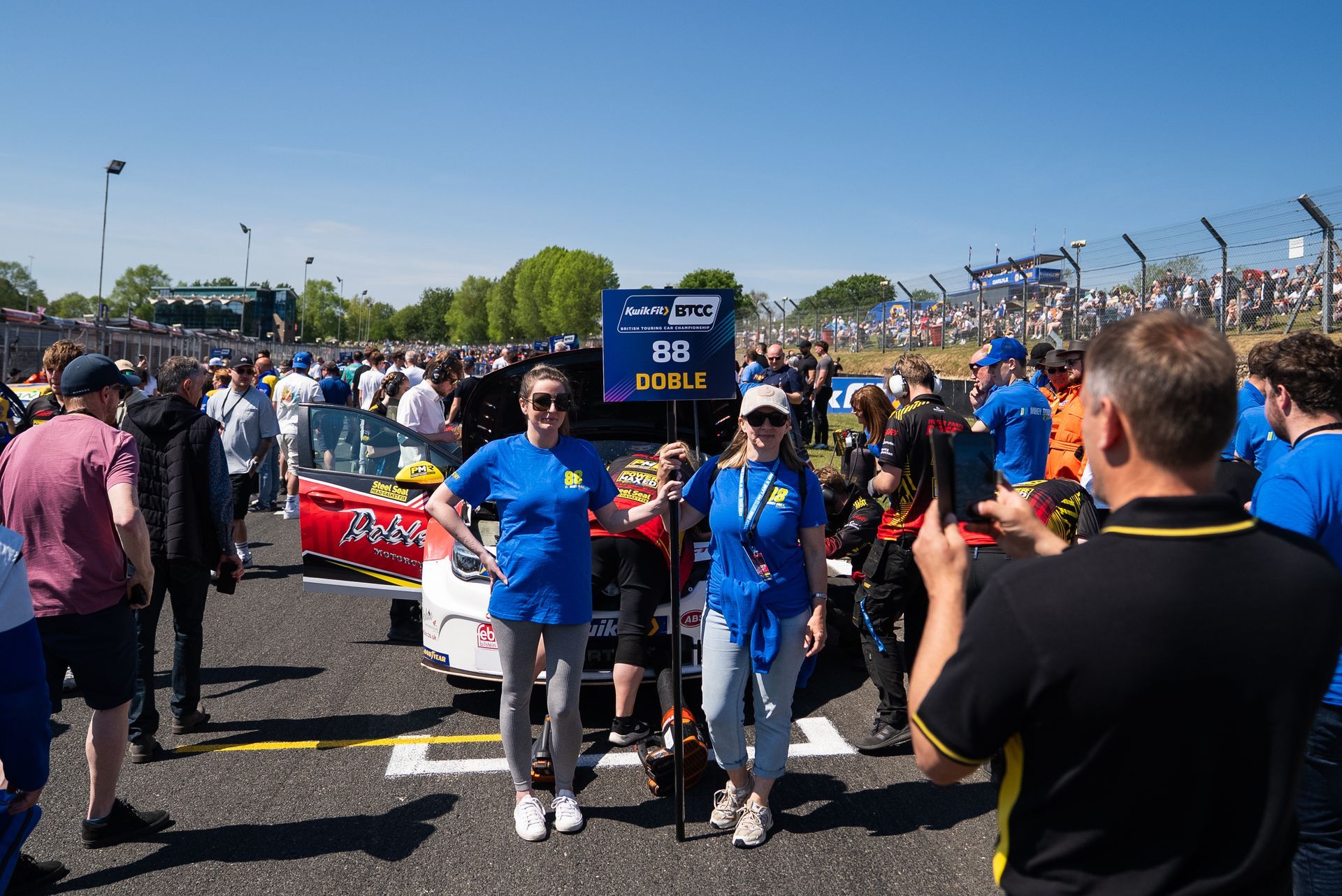 Brands Hatch BTCC 2025 88ARMY girls